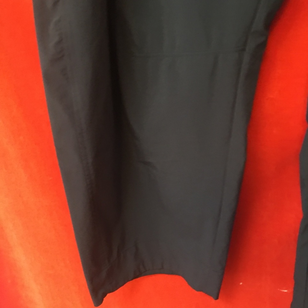 Everlane anywhere barrel pants in black nylon size m - Picture 4 of 8